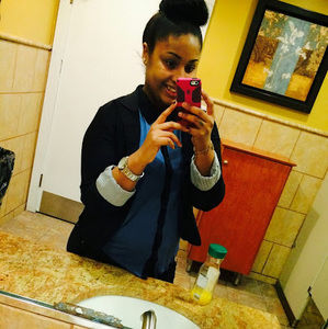 Meet your Posher, Jackie